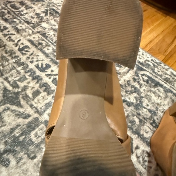 Vintage Havana Tan Mules with Chunky Heel - Picture 7 of 8